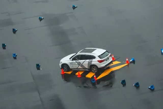 全新BMW X1全能挑战赛 郑州华德宝邀你来战