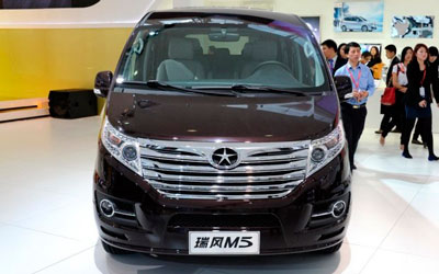 2013款瑞风M5亮相上海车展 预售16.28万起
