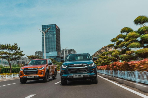 五十铃D-MAX V-CROSS针锋相对合资皮卡