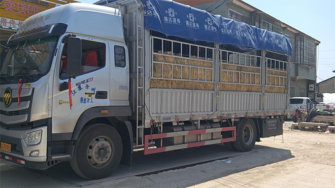 芦长春选择欧航R pro自动挡中卡