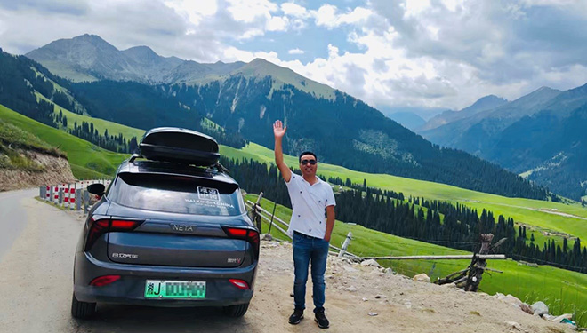 哪吒V的神助攻 鲁观胜自制第一份新疆西藏电车自驾游充电地图