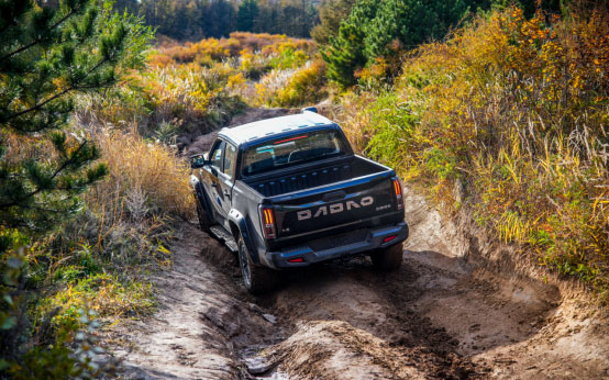 中国合法改装新突破 江铃大道飞将首批用户喜提新车