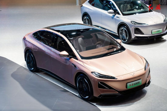 红旗汽车最新车型搭载大疆车载成行平台旗舰型方案