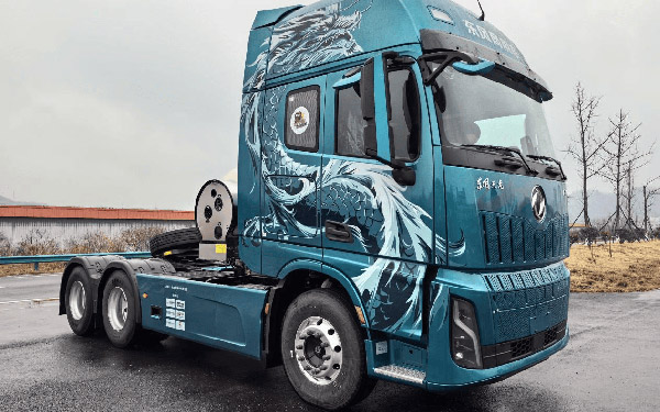 什么车让400卡友争先恐后体验？抢先试驾东风天龙KH