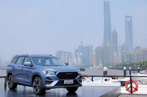 8.99万起，中国首款“影院级大SUV”首发预售