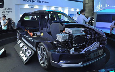 在氢能大会试驾现代汽车NEXO，感受终极环保车的“超能力”