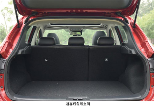 紧凑级SUV空间横评：全新ix35、逍客