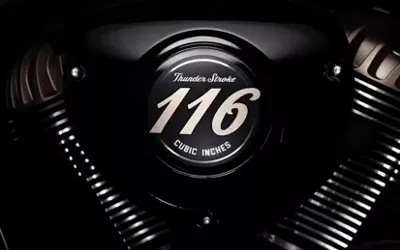 美国印第安摩托车发布全新雷击116发动机及21款旅行系列_图片新闻