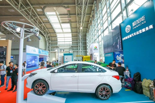 艾瑞泽e换电版亮相中国国际电动汽车换电产业大会