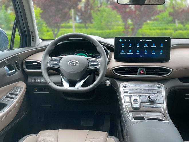 第四代胜达2023款采用Hyundai Smartsense“智心合一”安全系统