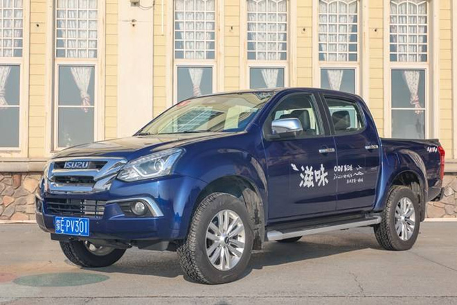 试驾江西五十铃铃拓汽油版