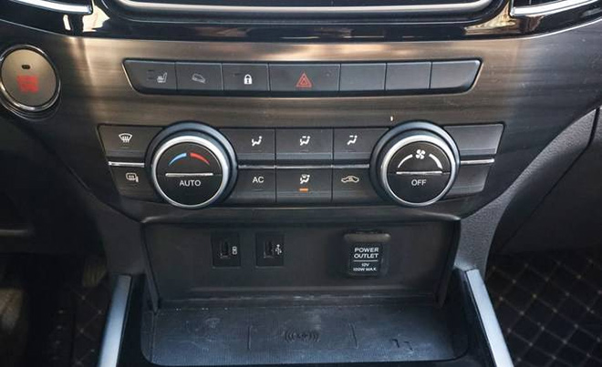 试驾江西五十铃铃拓汽油版