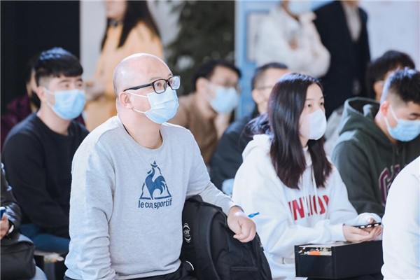 破百6.9秒 几何G6/M6南区正式上市