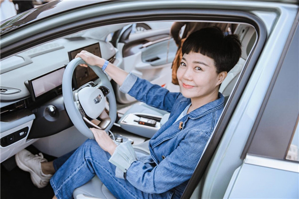 破百6.9秒 几何G6/M6南区正式上市