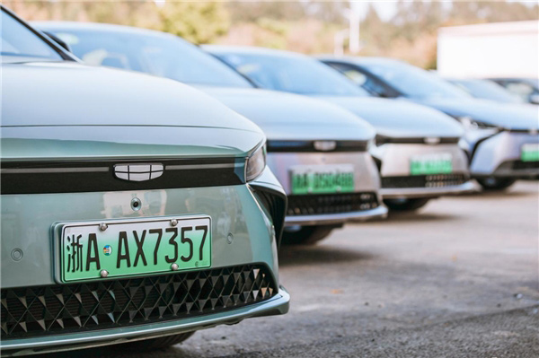 破百6.9秒 几何G6/M6南区正式上市