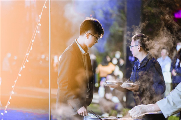 破百6.9秒 几何G6/M6南区正式上市