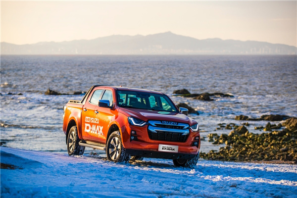 斩获海外销量冠军 江西五十铃D-MAX以硬核实力夯实高端皮卡地位
