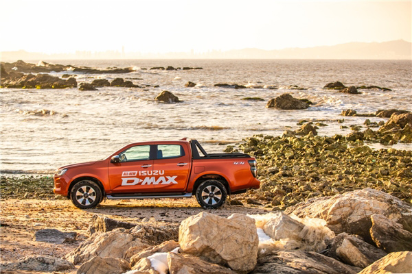 斩获海外销量冠军 江西五十铃D-MAX以硬核实力夯实高端皮卡地位