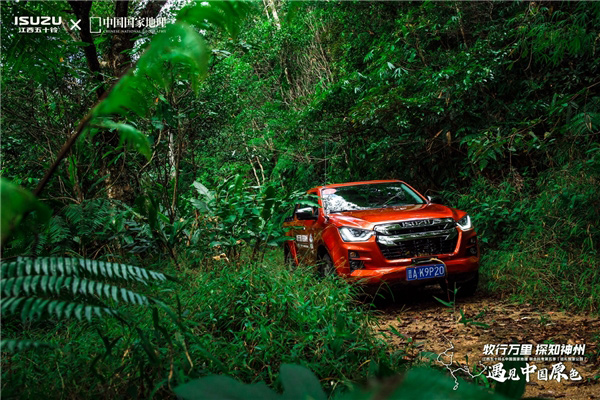斩获海外销量冠军 江西五十铃D-MAX以硬核实力夯实高端皮卡地位