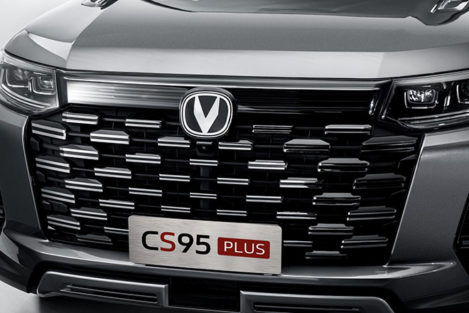 大家庭智能7座SUV” CS95PLUS上市  售价17.59万元起