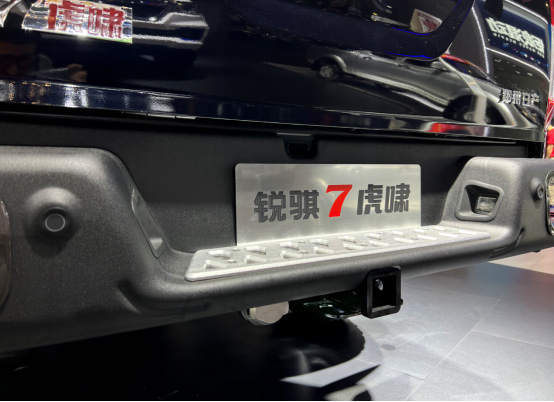 锐骐7虎啸首秀第20届海南国际车展 锐骐7虎啸首秀第20届海南国际车展
