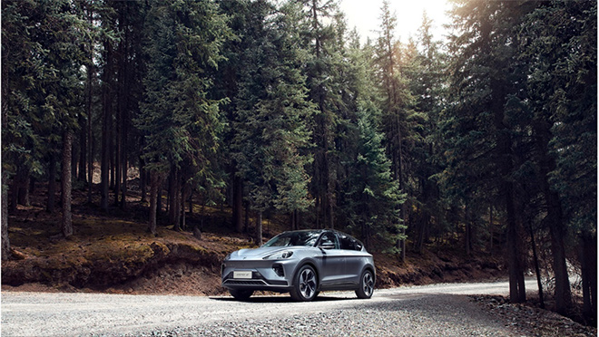 购车正当时，极狐“购车0压力，用车0成本”福利再圈粉