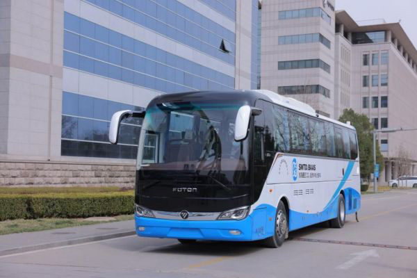 欧辉BJ6126氢燃料城间客车采用电安全技术+氢安全技术+氢电耦合安全系统多种安全防护