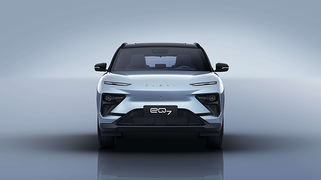 奇瑞全铝平台SUV eQ7外观官图 车前方