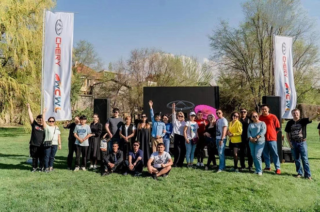 五/七座SUV品质首选 瑞虎8冠军家族全家出行的“最佳伙伴”