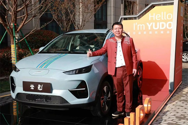 云兔是均瑶健康古琴殿官方用车