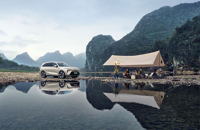 大六座舒适电动SUV 蓝山