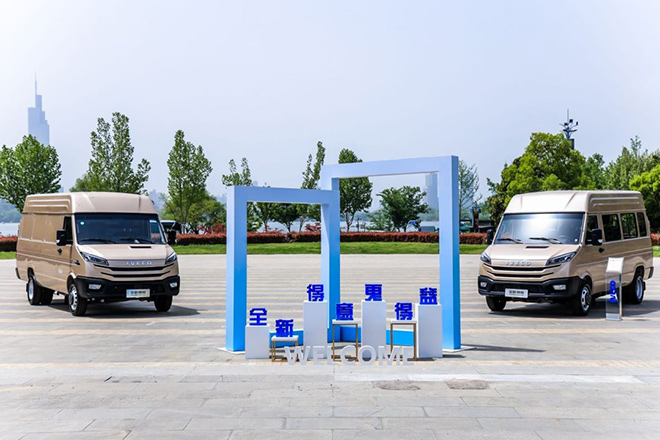 上千种改装方案 依维柯全新得意 真正的改装神车 上千种改装方案 依维柯全新得意 真正的改装神车