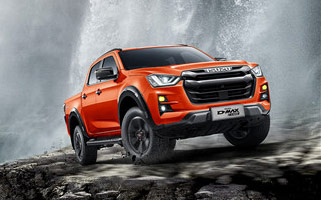 顶流风范|全新D-MAX V-CROSS_图片新闻