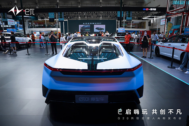 eπ01原型车
