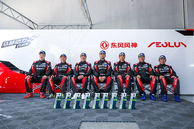 奕炫和奕炫MAX赛车分别斩获中国CEC宁波站冠军 奕炫和奕炫MAX赛车分别斩获中国CEC宁波站冠军