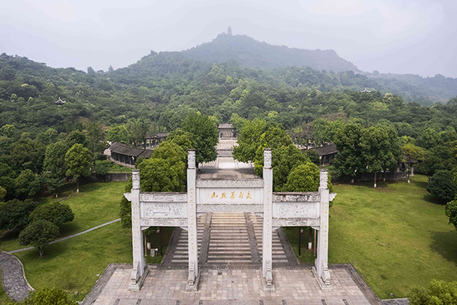一汽-大众揽巡带你探山揽岳