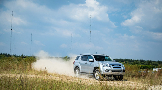 路亚良驹 五十铃牧游侠汽油版