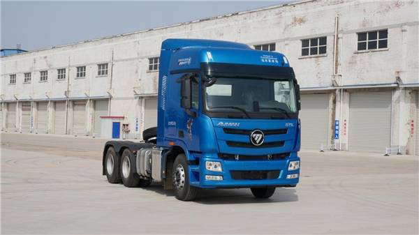 延续家族外观设计 细节配置升级更时尚欧曼gtl质享版牵引车作为近几年