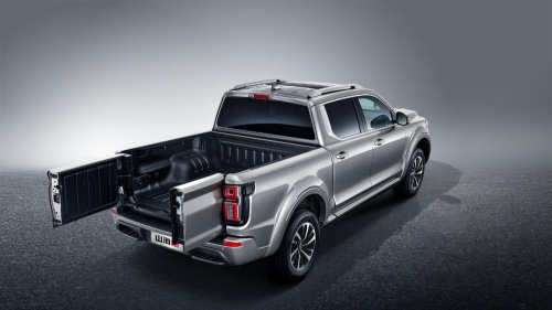 山海炮3.0T V6动力让梦想之地触手可及