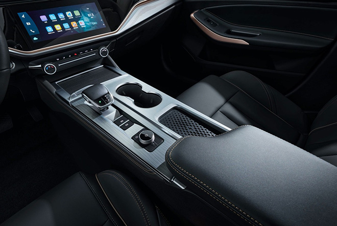 2023款艾瑞泽5 PLUS满足“既要又要还要”刚需