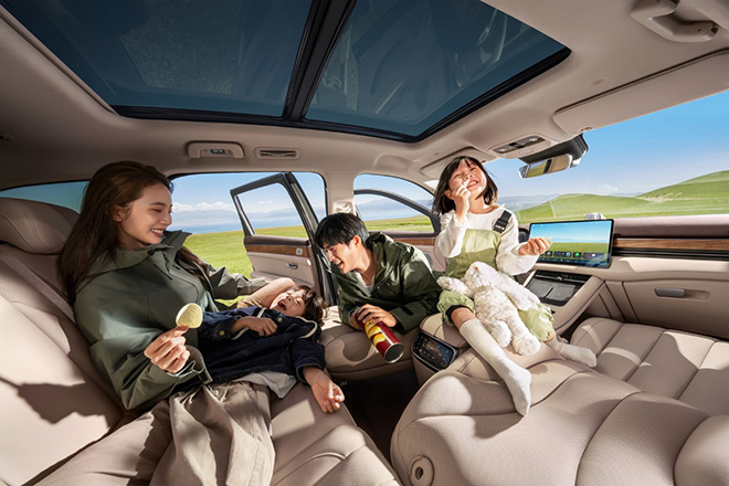 问界新M7大五座内部空间长度3米3