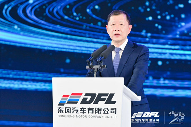 杨青