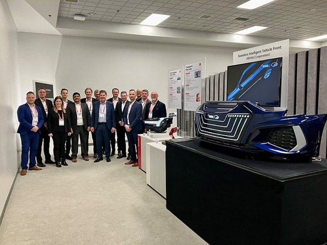 CES 2024：ZKW 和 LG 展示未来汽车照明系统