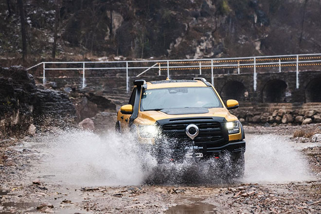 3.0T V6+智能四驱 户外之王山海炮性能版带你探享远方未知的风景 3.0T V6+智能四驱 户外之王山海炮性能版带你探享远方未知的风景