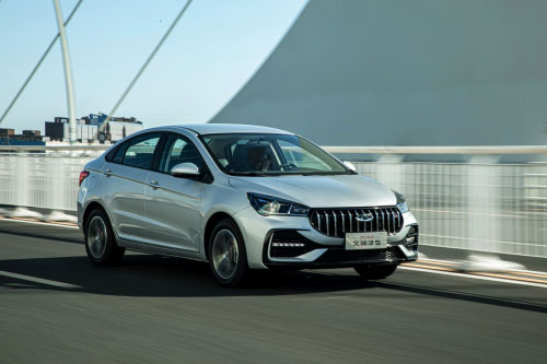 降价力度卷赢帝豪 选2024款艾瑞泽5 在女王节优雅出行