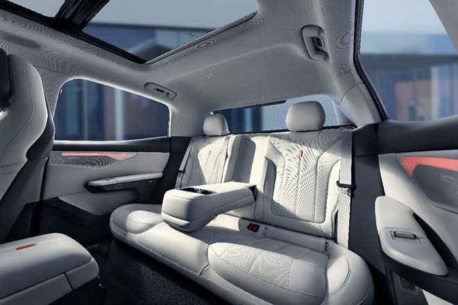 50万内座舱卷王 领克07 EM-P刷新同级价值标杆新高度