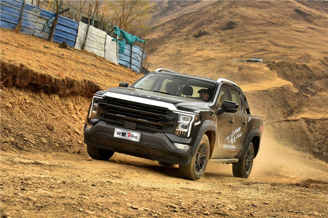 巅峰对决 火星7 Pro对比大道追光者