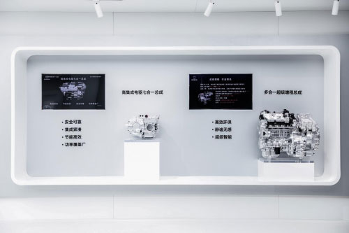 赛力斯汽车闪耀北京车展 新技术新产品诠释“新豪华”