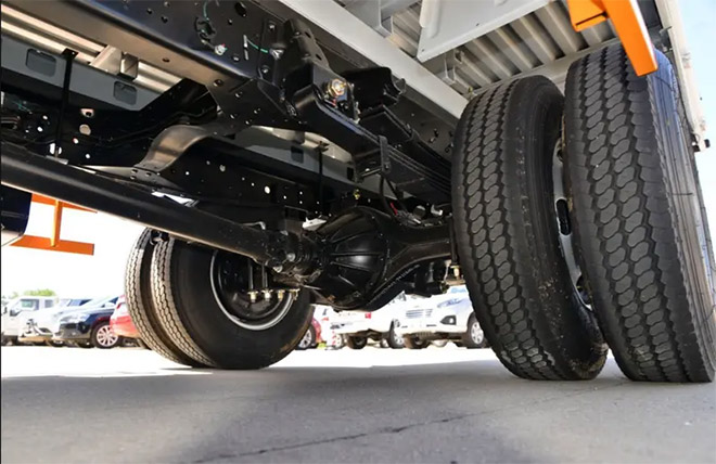 江西五十铃翼放EC双排工程车 公路抢险的可靠伙伴