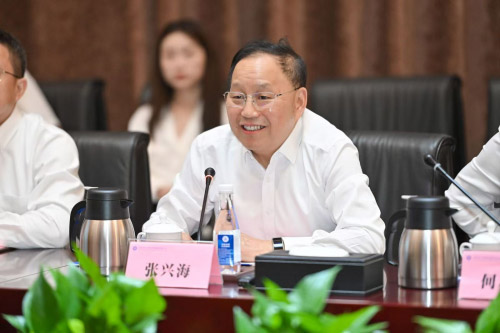 共建智能安全新标准 赛力斯汽车与中国汽研打造智能安全联合实验室